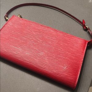 Louis Vuitton Epi Pochette Accessoires